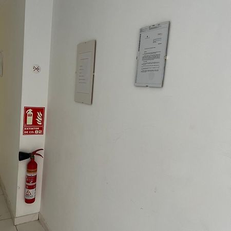 Pension Cerda 112 Alicante Ngoại thất bức ảnh